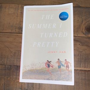 The Summer I turned Pretty Book